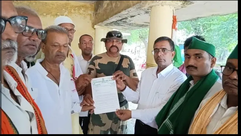 चंदौली में गरजा भाकियू बढ़ती महंगाई और कृषि नीतियों के खिलाफ एसडीएम को ज्ञापन PM से गुहार