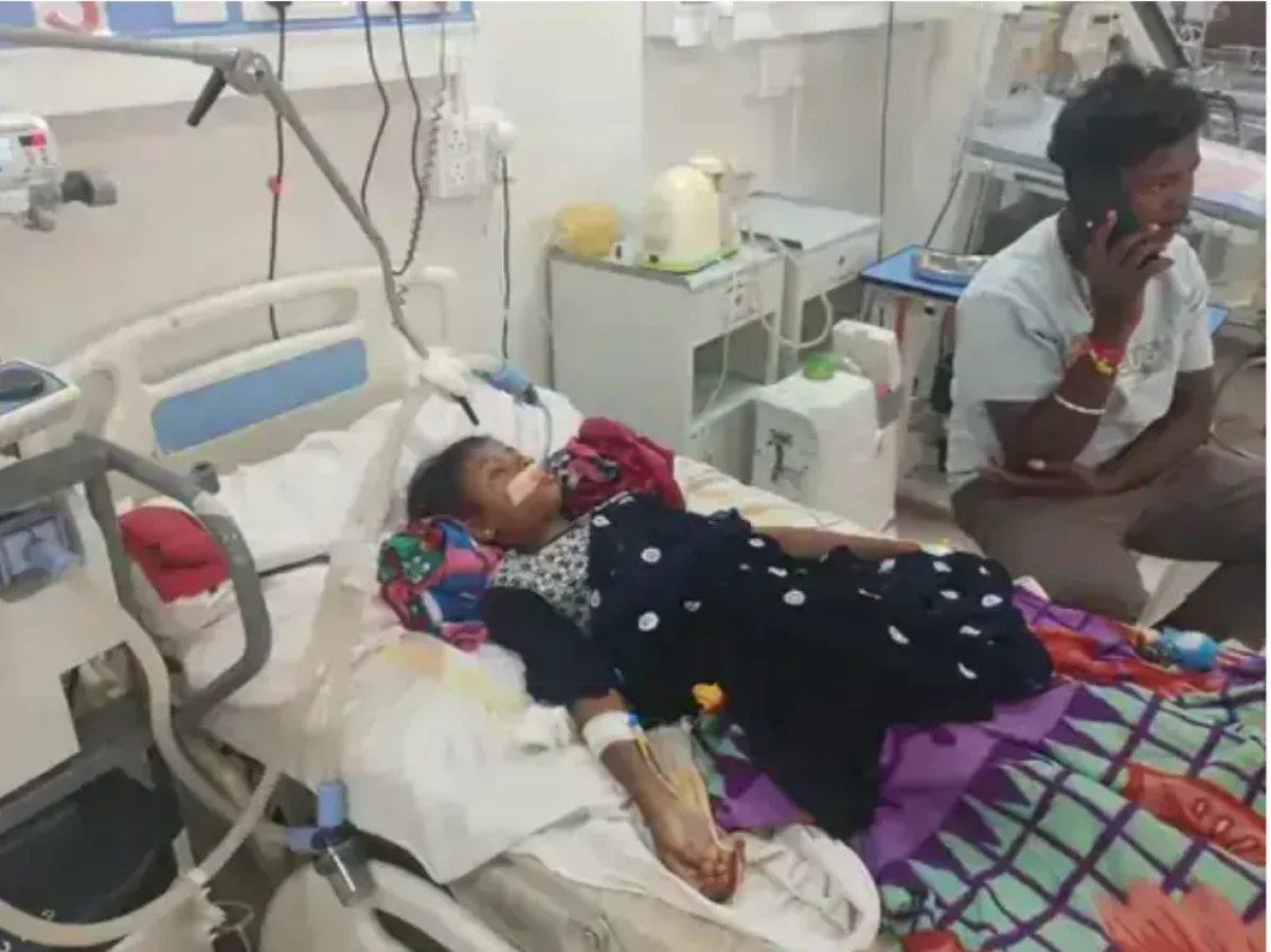 अनूपपुर में दिल दहला देने वाली घटना: सोते वक्त जीजा-साली को डसा जहरीला सांप, मासूम की हालत नाजुक