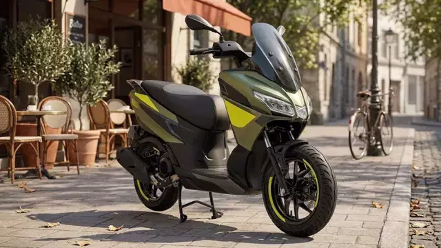 दमदार लुक और फीचर्स के साथ लॉन्च हुई Aprilia SXR GT सीरीज, कीमत और खासियतें