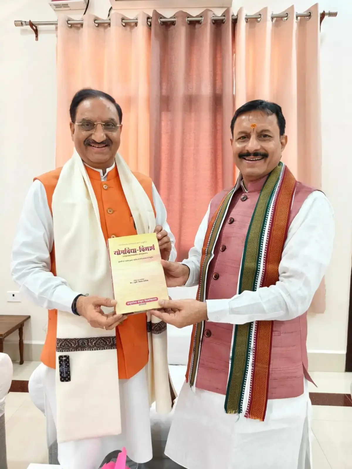 चंदौली में जिंदगी से खिलवाड़: झोलाछाप नर्सों के भरोसे चल रहा मां भगवती अस्पताल, ग्रामीणों में उबाल