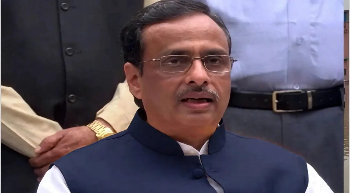 दिनेश शर्मा बने अंडमान-निकोबार के उपराज्यपाल, बीजेपी ने यूपी की राजनीति को लेकर दिए बड़े संकेत