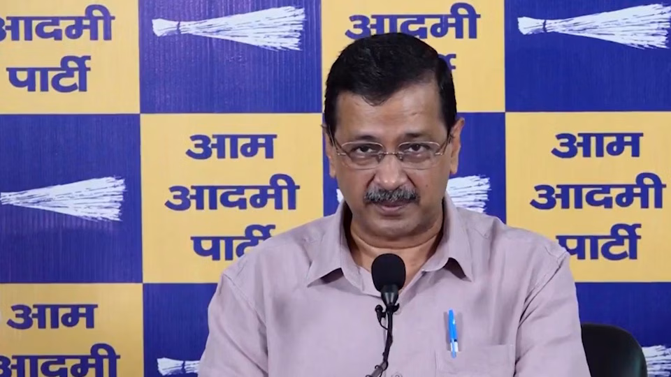पीएम डिग्री मामला: केजरीवाल को बड़ा झटका, हाई कोर्ट ने खारिज की अपील
