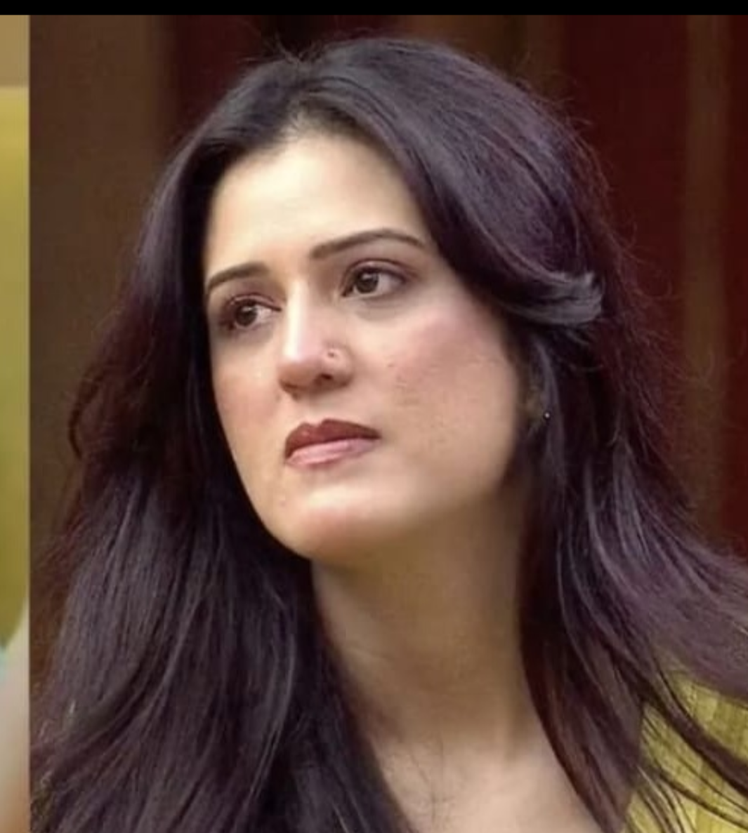 Bigg Boss 20: एक्स हसबैंड बादशाह को याद कर छलके ईशा रिखी के आंसू, बोलीं- धोखे ने अंदर से तोड़ दिया