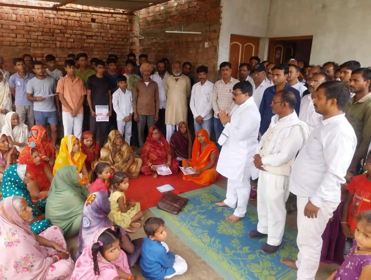 मुगलसराय में मुकेश शर्मा का चुनावी हुंकार, 2027 के लिए बड़ा राजनीतिक दांव