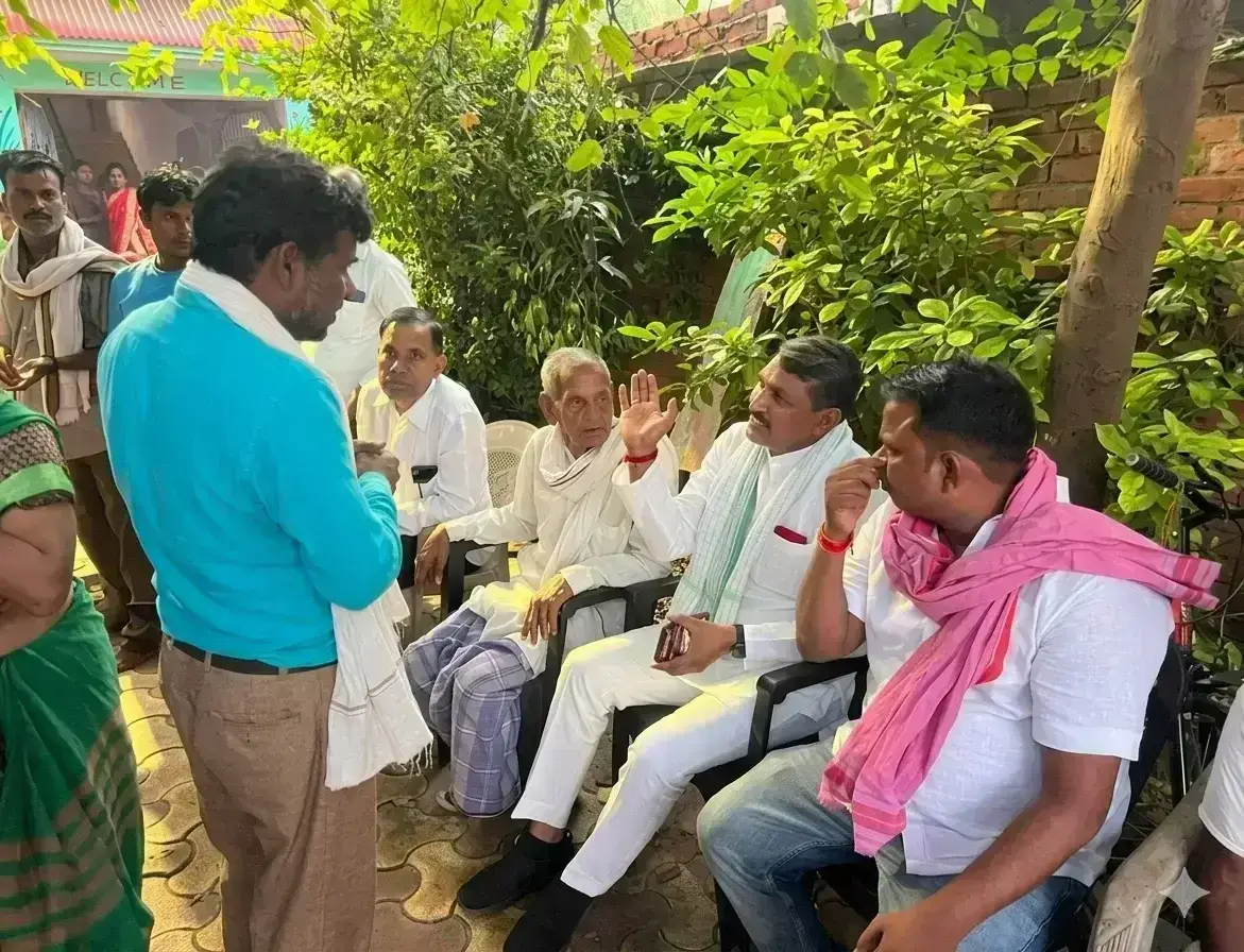 सुजाबाद के पूर्व प्रधान बनारसी जी का निधन, इलाके में शोक की लहर