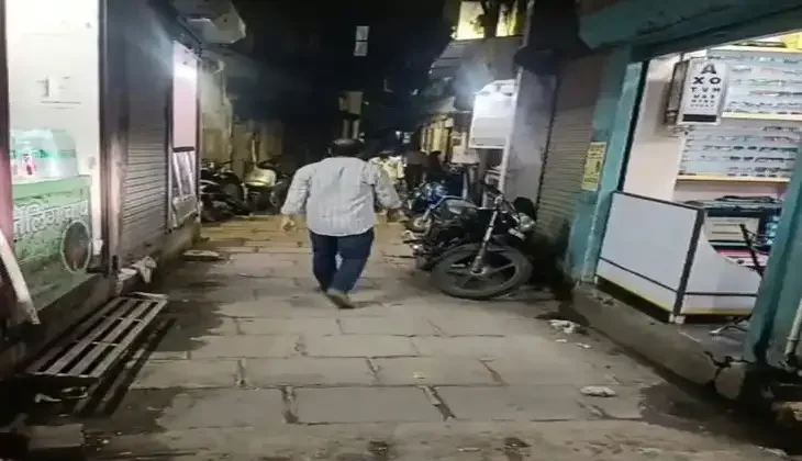 वाराणसी के भेलूपुर में सीवर ओवरफ्लो से राहत, पंपों की मरम्मत के बाद चमके रास्ते