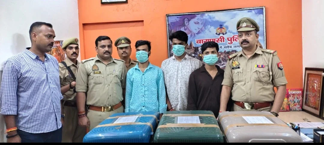 वाराणसी: जैतपुरा पुलिस का बड़ा एक्शन, नक्खीघाट अंडरपास के पास 5 लाख के गांजे के साथ 3 तस्कर गिरफ्तार