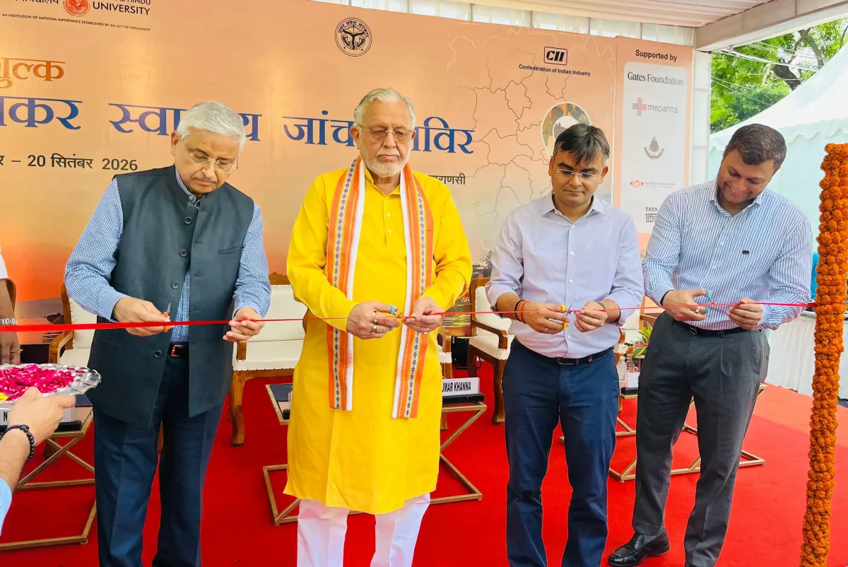 वाराणसी के एक लाख बुनकरों के लिए बड़ा कदम, स्वास्थ्य जांच शिविर शुरू